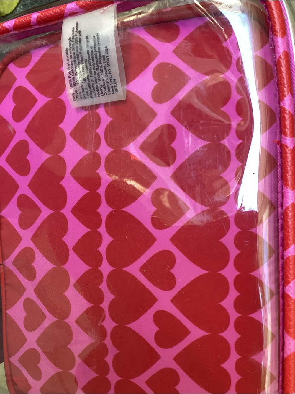 NWOT Victoria's Secret 4-in-1 Cosmetic Set Red & Pink Hearts (Limited Edition) - Picture 9 of 9